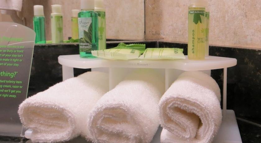 Фото Holiday Inn Express Hotel & Suites Lakeland North - I-4, an Ihg Hotel