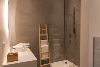 Фото Hotel Quartier Latin