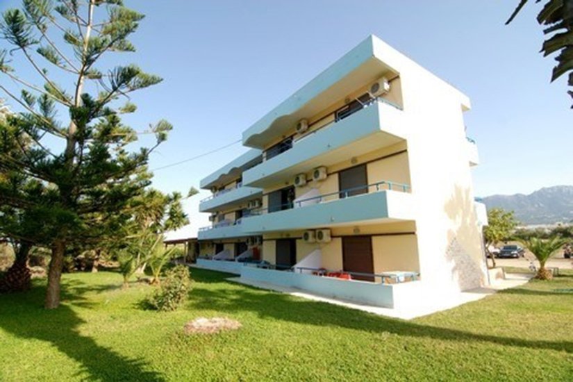 Фото отеля 1