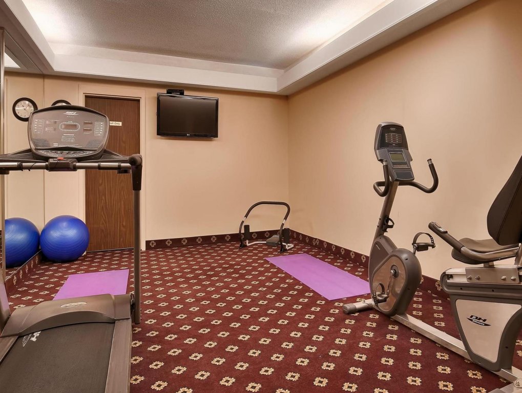Фото Best Western Downtown Sudbury Centreville