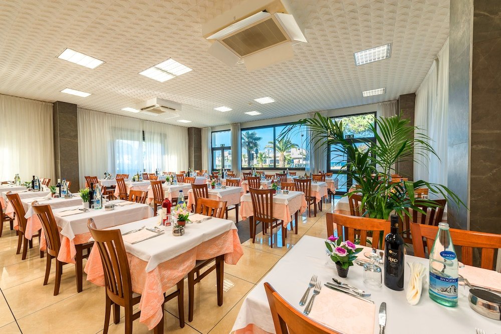 Фото Hotel Poseidon