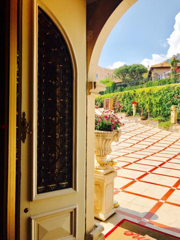 Фото Hotel Villa Riis