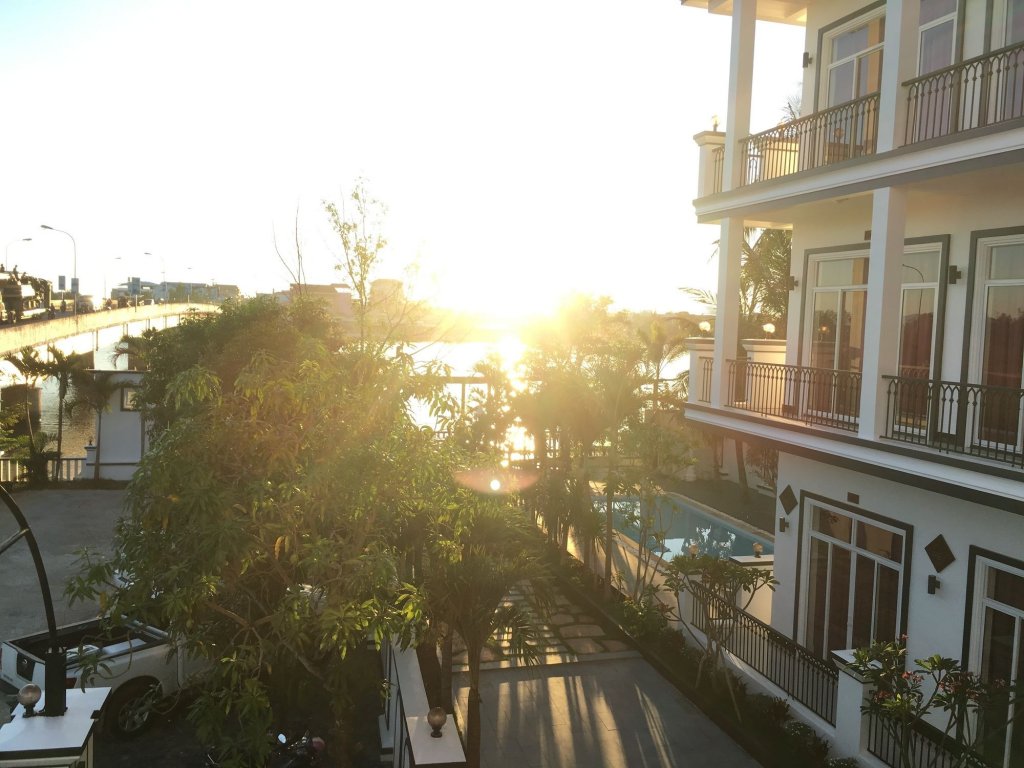 Фото Kampot View Boutique Hotel