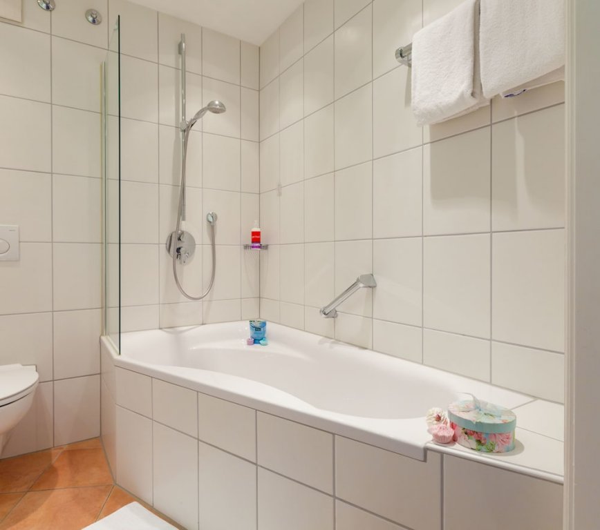 Фото Hotel Tannenhof