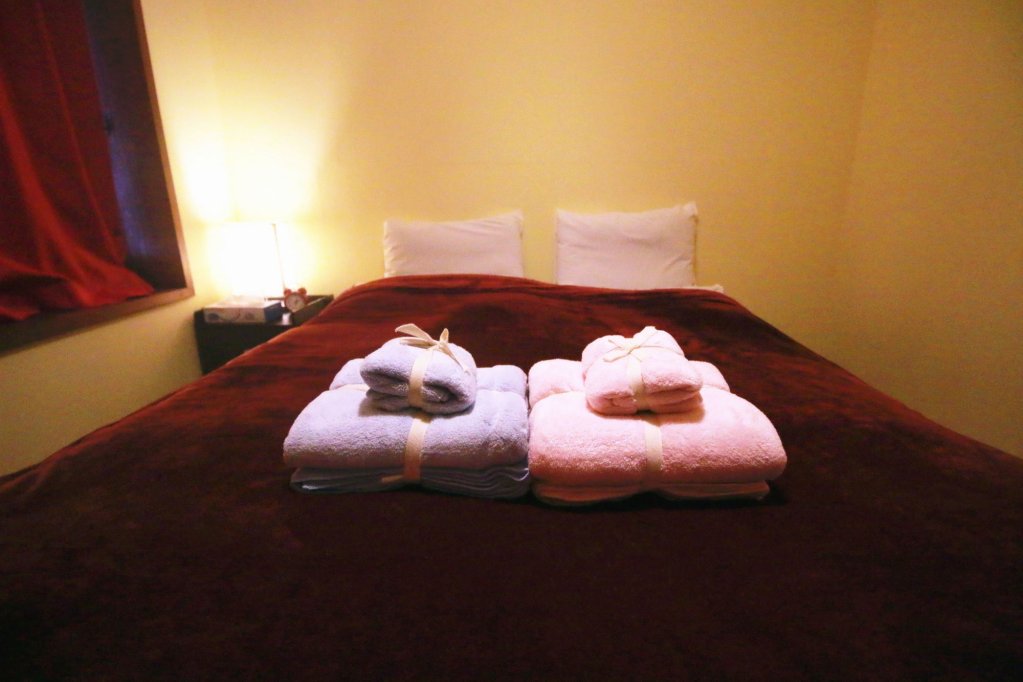 Фото Lodge Q Hotel