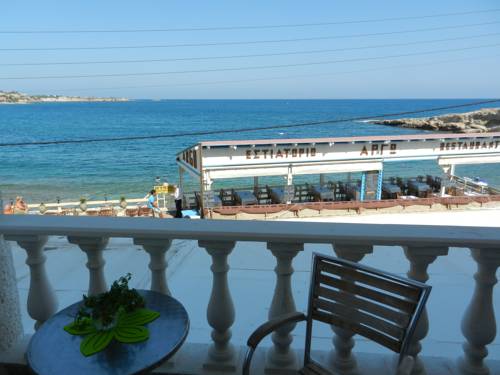 Фото Zorbas Beach Hotel