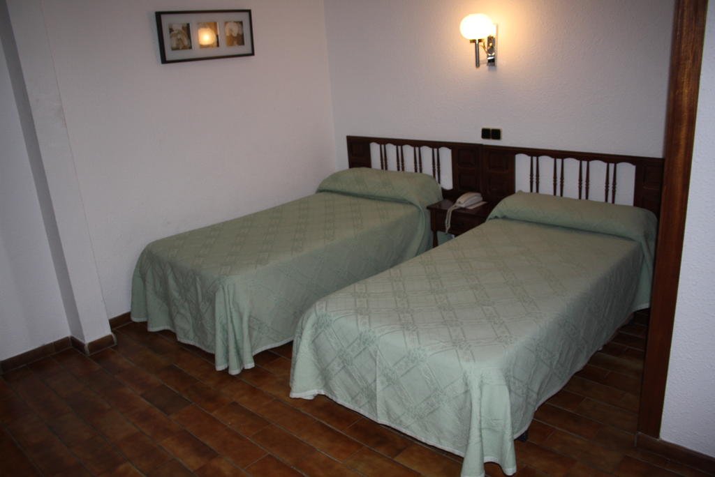 Фото Hotel Mar de Aragón