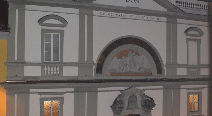 Фото My Room Center Station