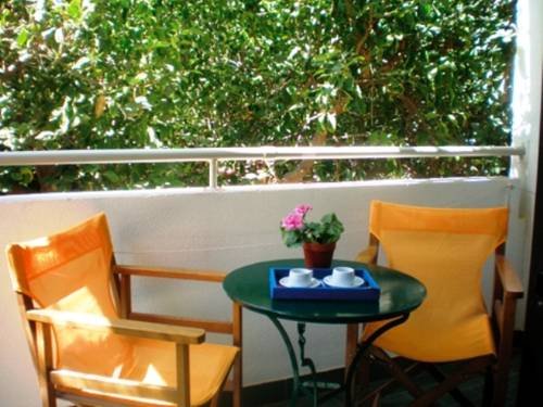 Фото Mamouzelos Hotel Apartments