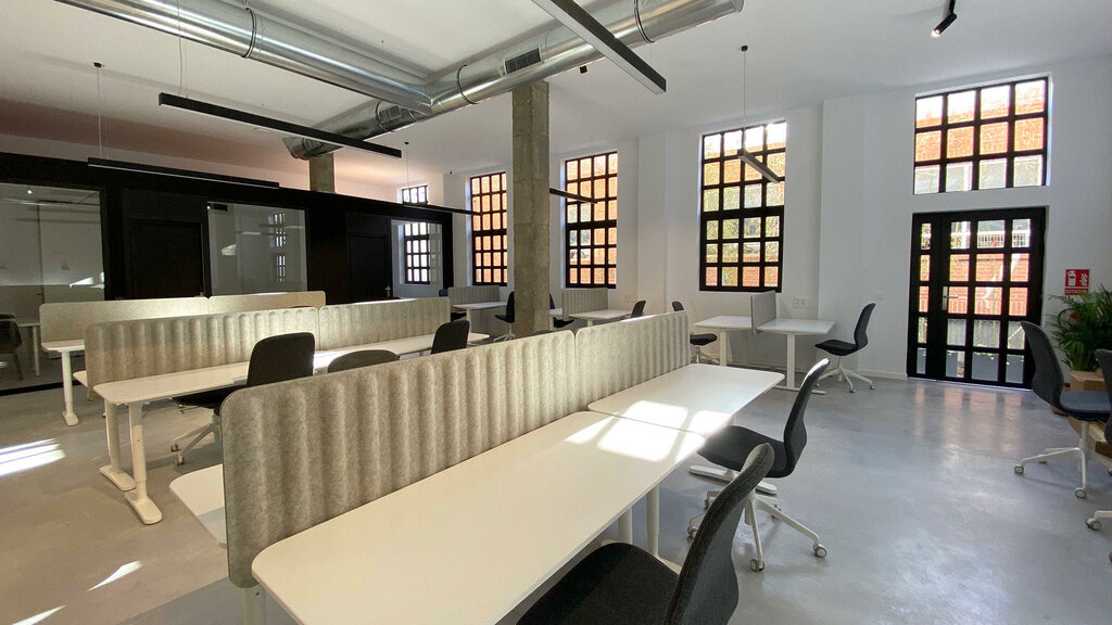 Translation agency Agencia de traducción EN Asturias LinguaVox, Xixón, photo