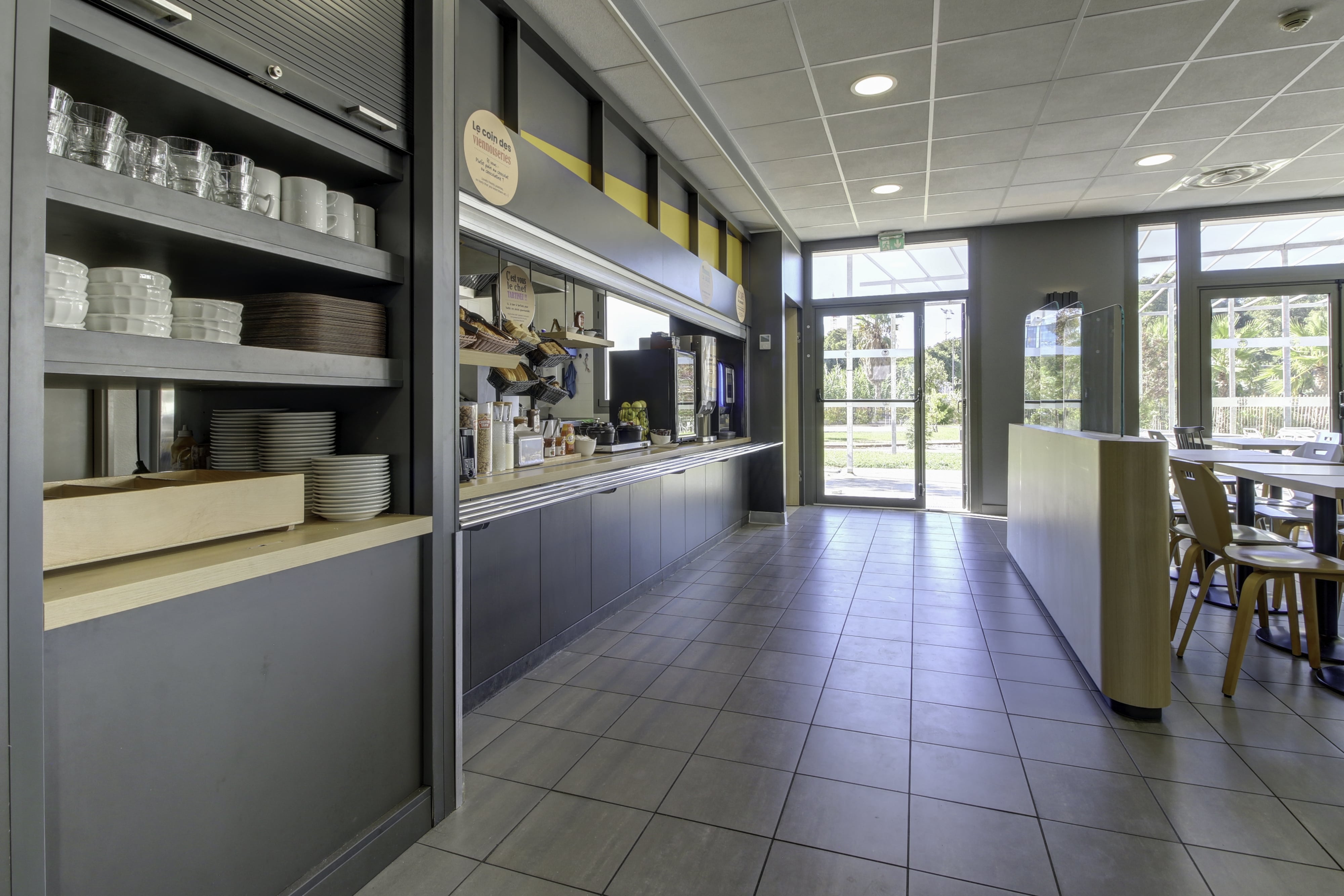 Фото B&B HOTEL Marseille Prado Vélodrome