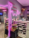 Lady Courage (Mira Street, 12/5), nail salon