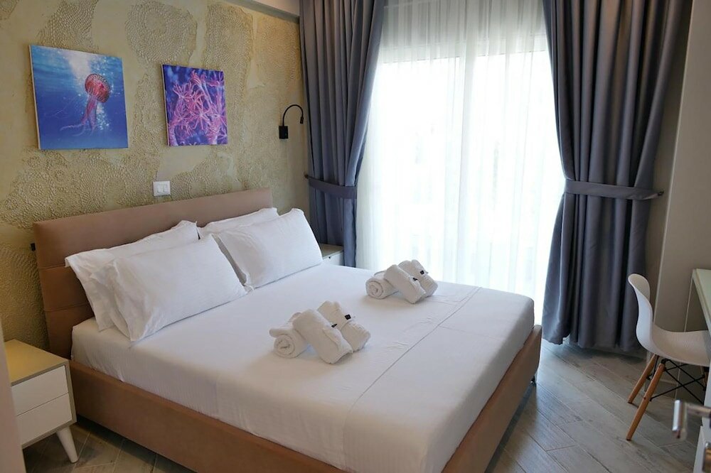 Фото Blue Water Hotel