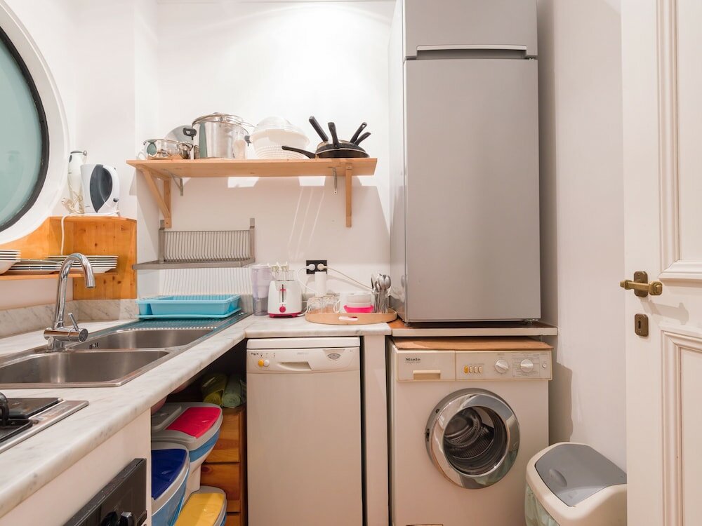 Фото Rsh Ghetto Enchanting Terrace Apartment