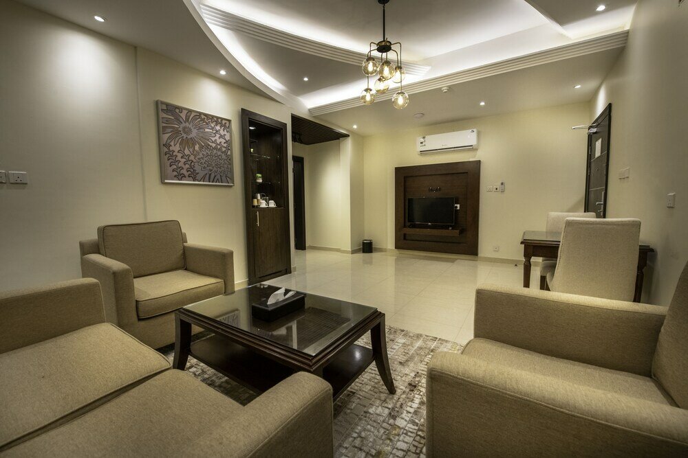 Фото جولدن روز