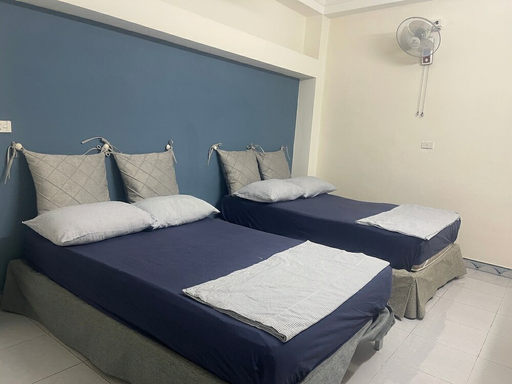 Фото Sword Lake Hostel