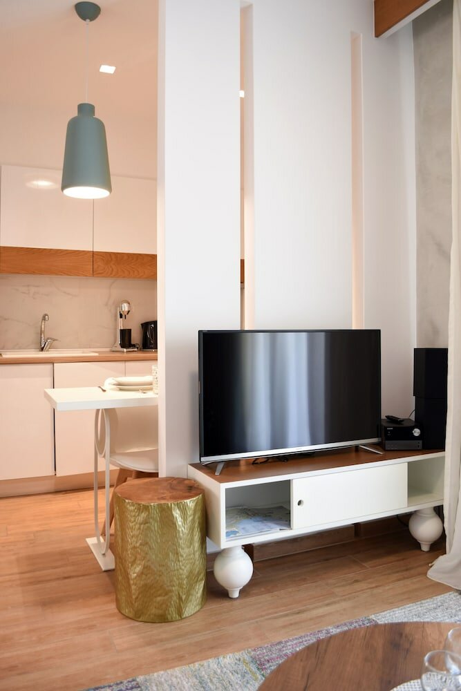 Фото Armonia Deluxe Apt Must