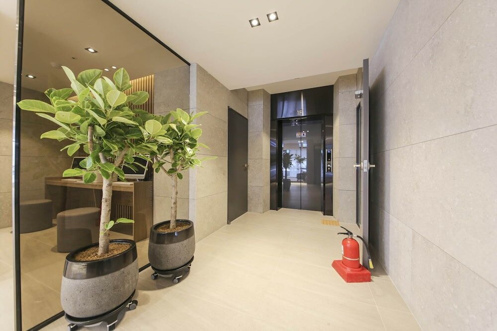 Фото Haeundae Thevan Hotel