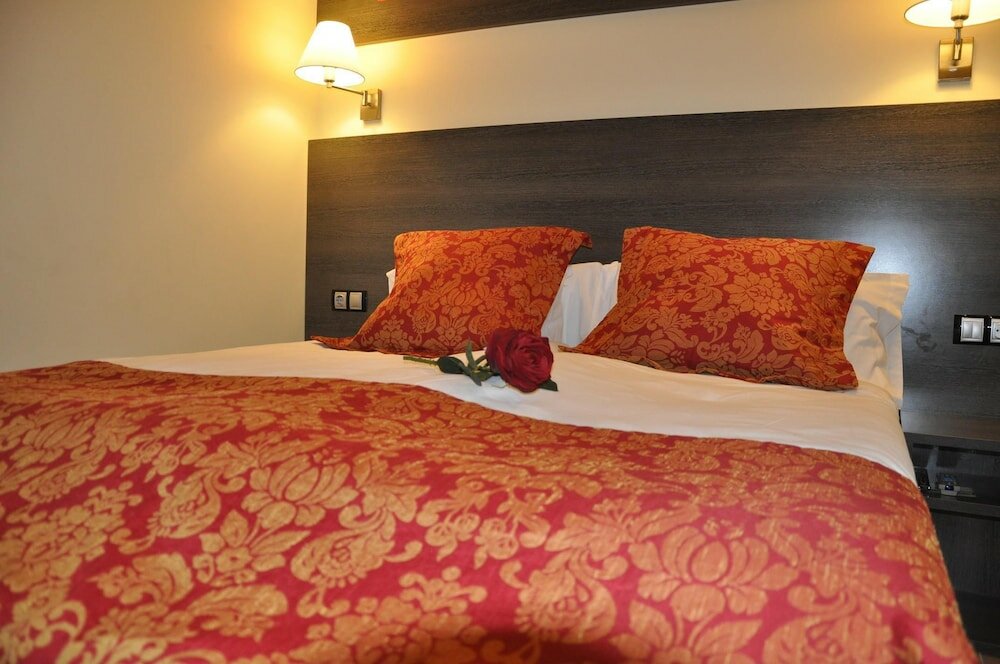 Фото Casablanca Suites