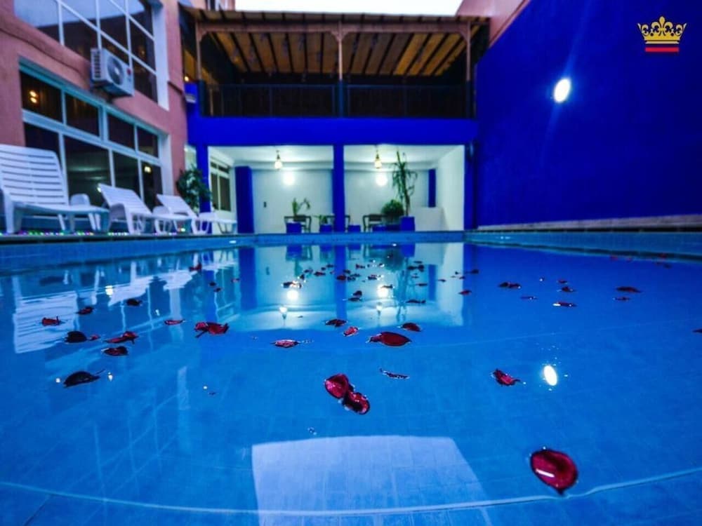 Фото отеля 4