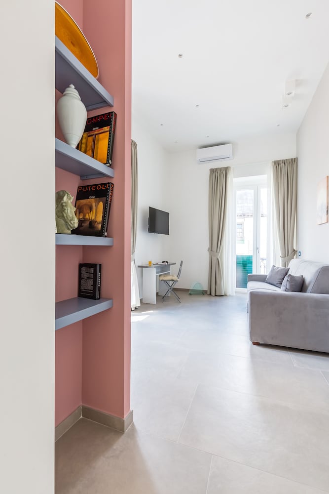 Фото Maria's Bright Flats at the Cathedral