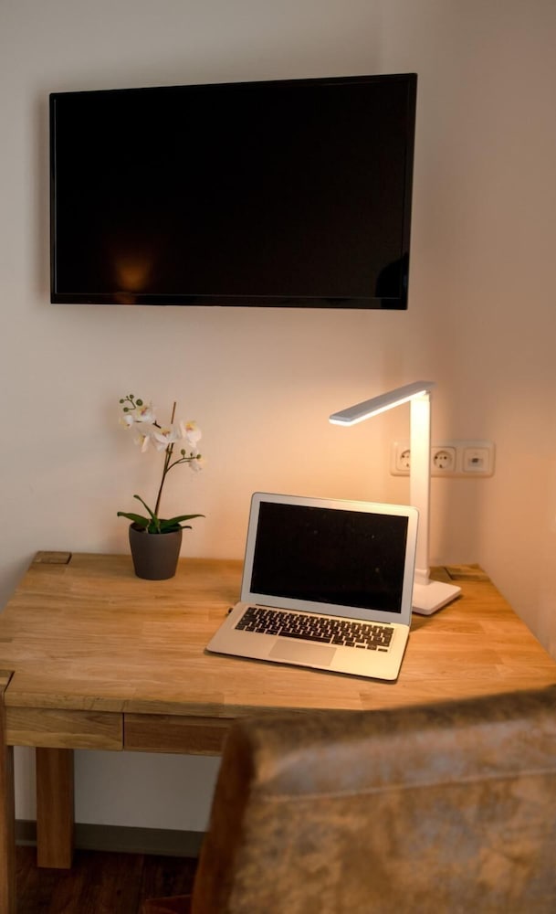 Фото Hotel Am Dalwigker Tor