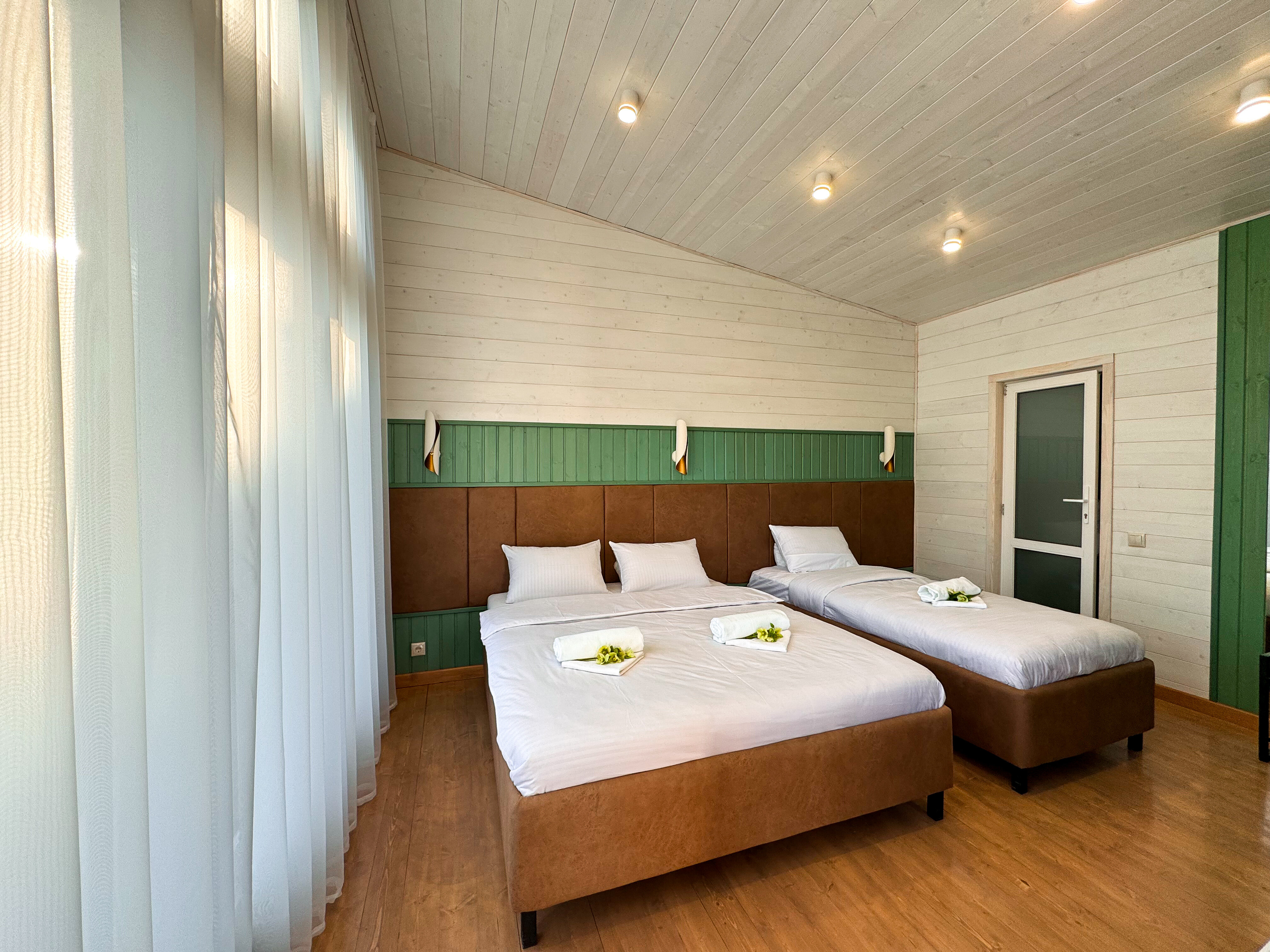 Фото Манреса