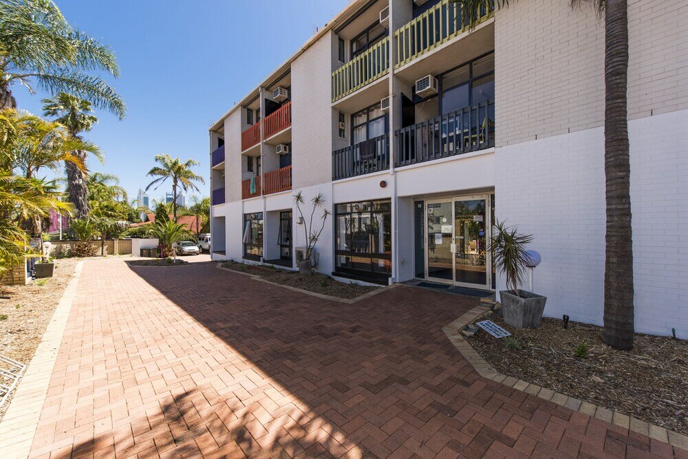 Фото Billabong Backpackers Resort