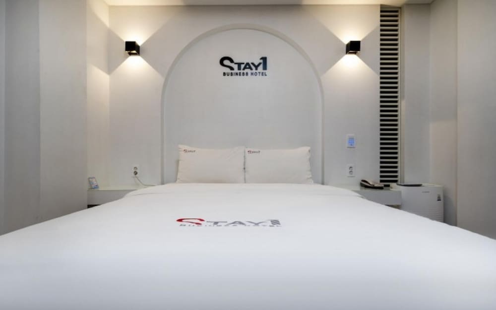 Фото Gwangju Acc Stay Hotel