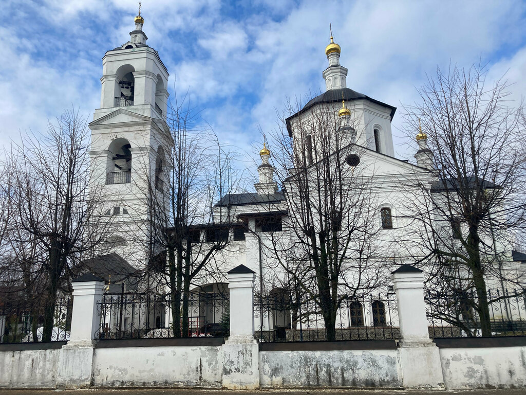 Orthodox church Tserkov Troitsy Zhivonachalnoy V Troitskom-Sheremetyevo, Moscow and Moscow Oblast, photo