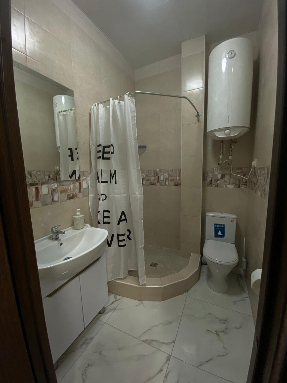 Фото Бирюзовый