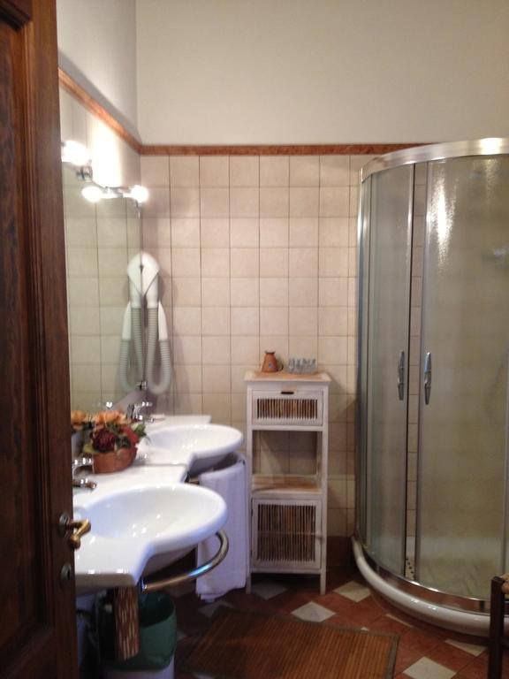 Фото Villino Giulia i Panieri