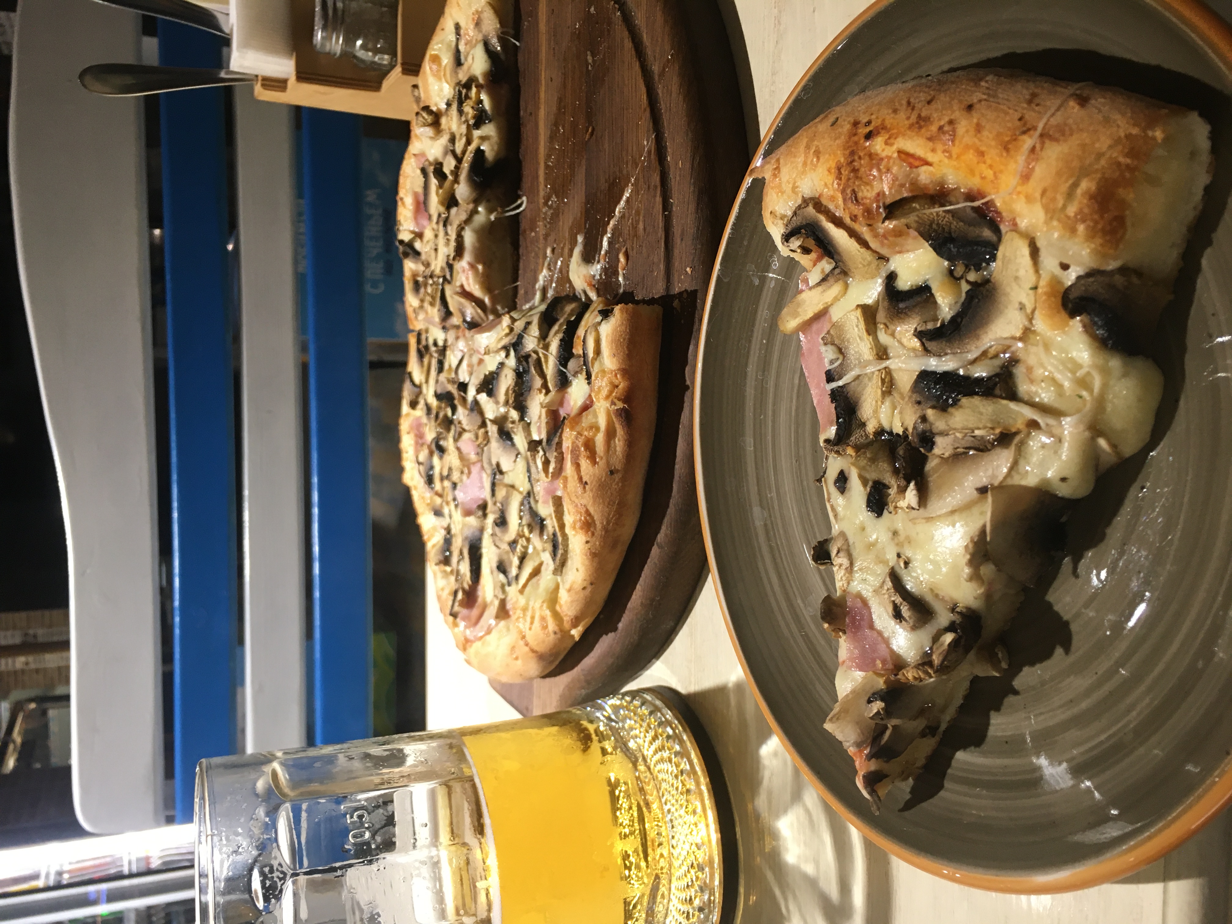 Фото У Грека