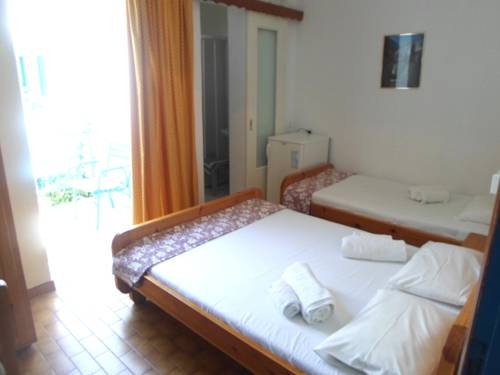 Фото Hotel Grivas