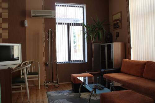 Фото Guest House Diron