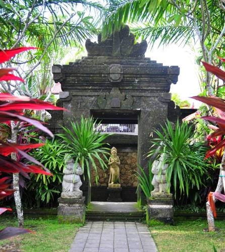 Фото Puri Yuma Hotel