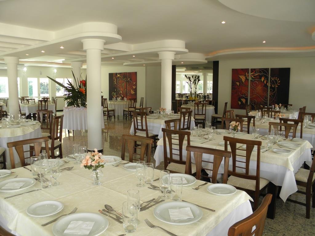 Фото El Shadai Park Hotel