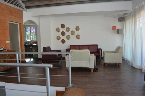 Гостиница Hôtel Restaurant La Ribaudière в Антананариву