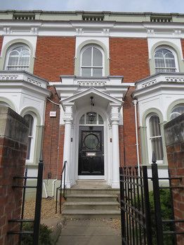 Фото Quora Regent