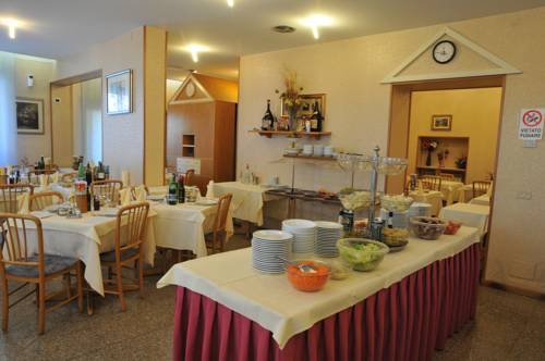 Фото Hotel Armonia