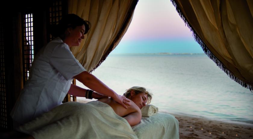 Фото Amwaj Beach Club