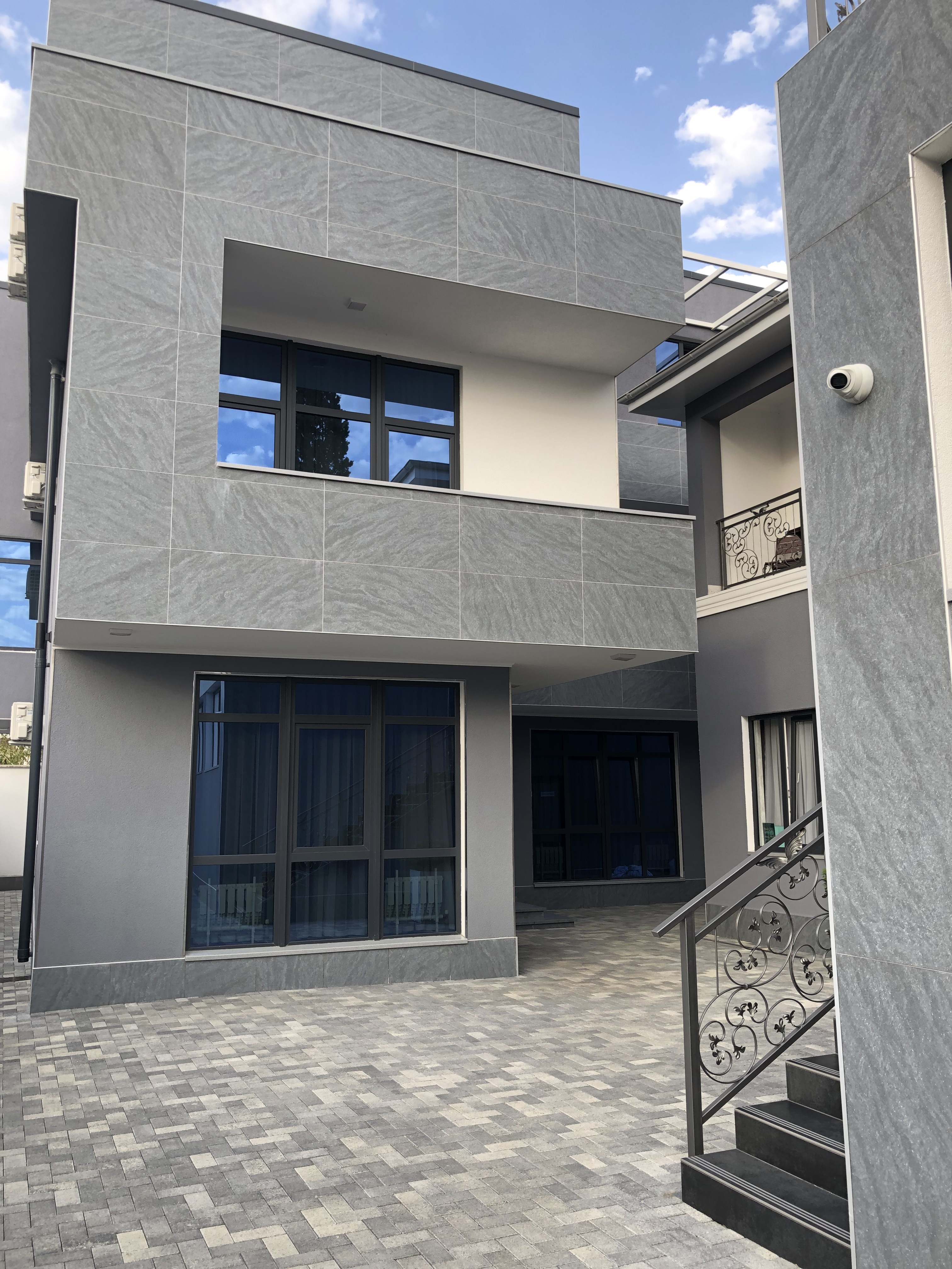 Фото Атлант на Нижнеимеретинской