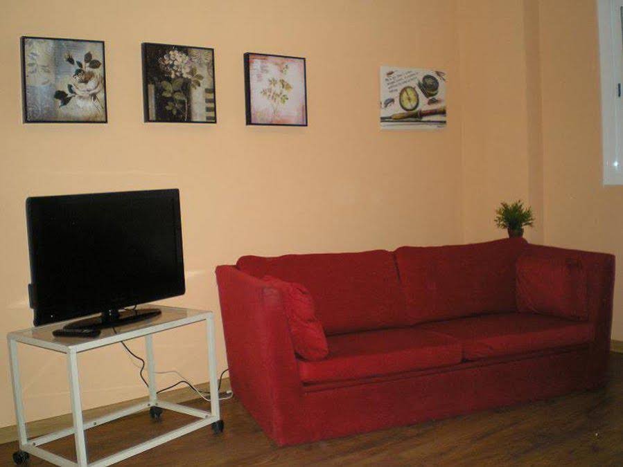 Фото Apartamentos Guest House Aragón