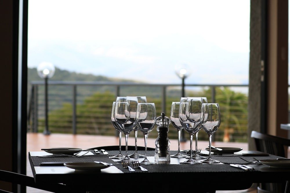 Фото Intle Game Lodge