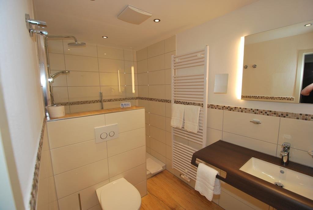 Фото Hotel Adler