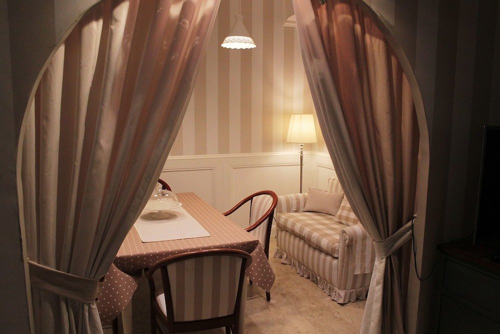 Фото Hotel La Maison Delle Terme