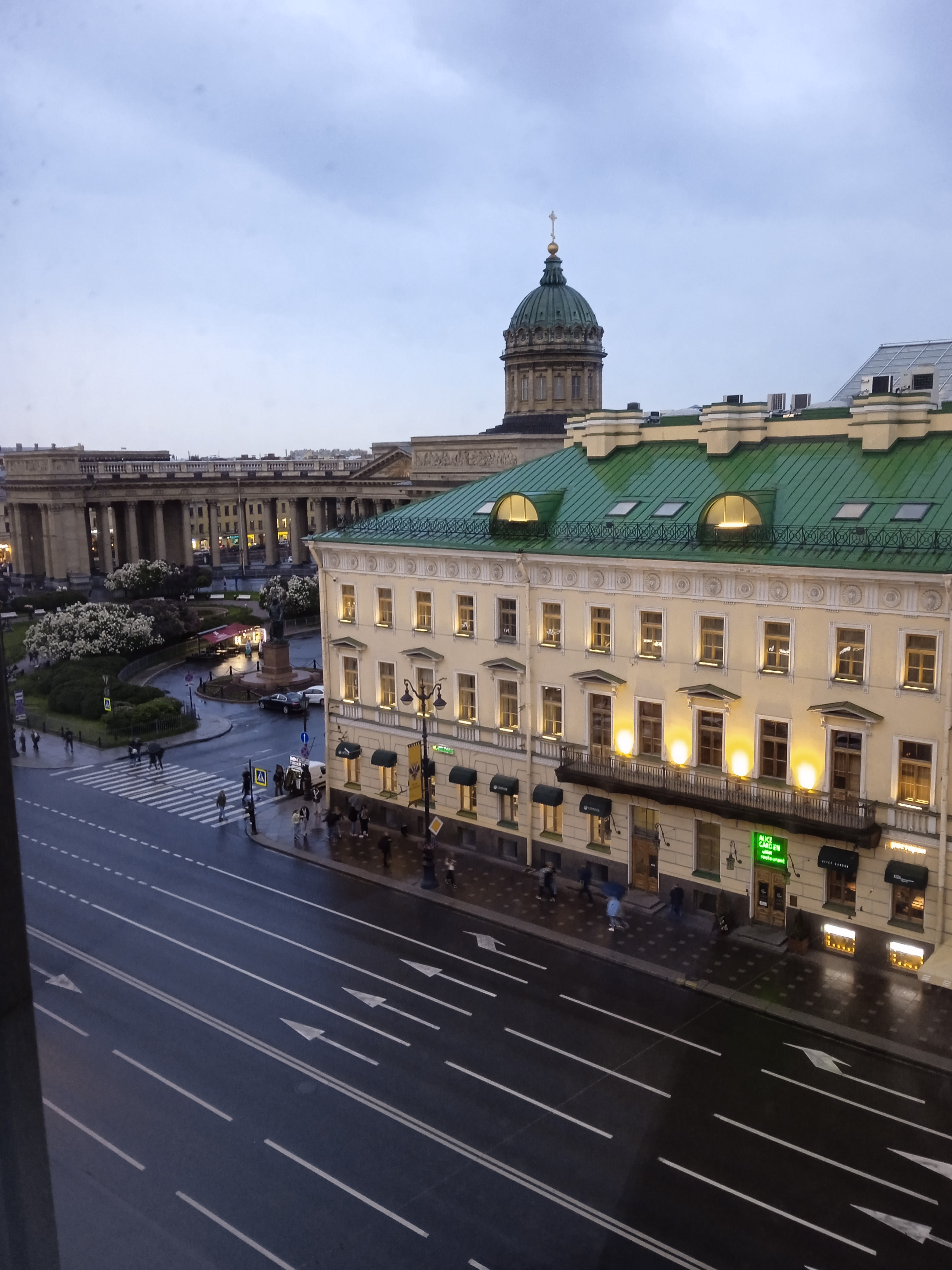 Фото РиверСайд Невский проспект