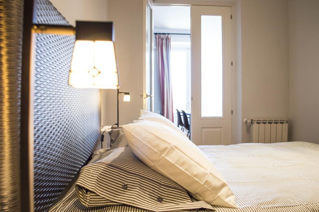 Фото Apartmanento Plaza - Pro3