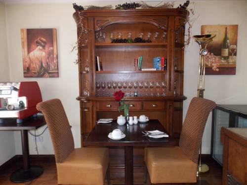 Фото Ashford Manor Guesthouse