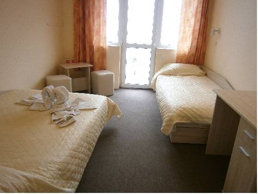 Фото Family Hotel White House